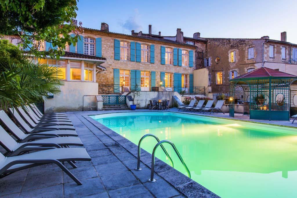 Hotel Les Trois Lys Condom Esterno foto